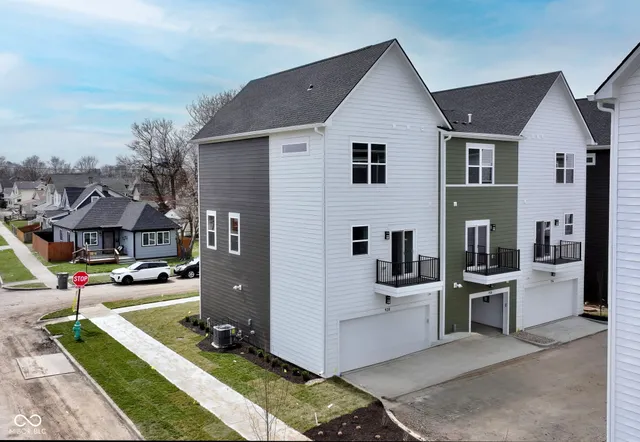 $360,000 | 928 East 24th Street, Indianapolis, IN 46205