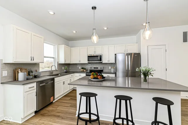 $360,000 | 928 East 24th Street, Indianapolis, IN 46205