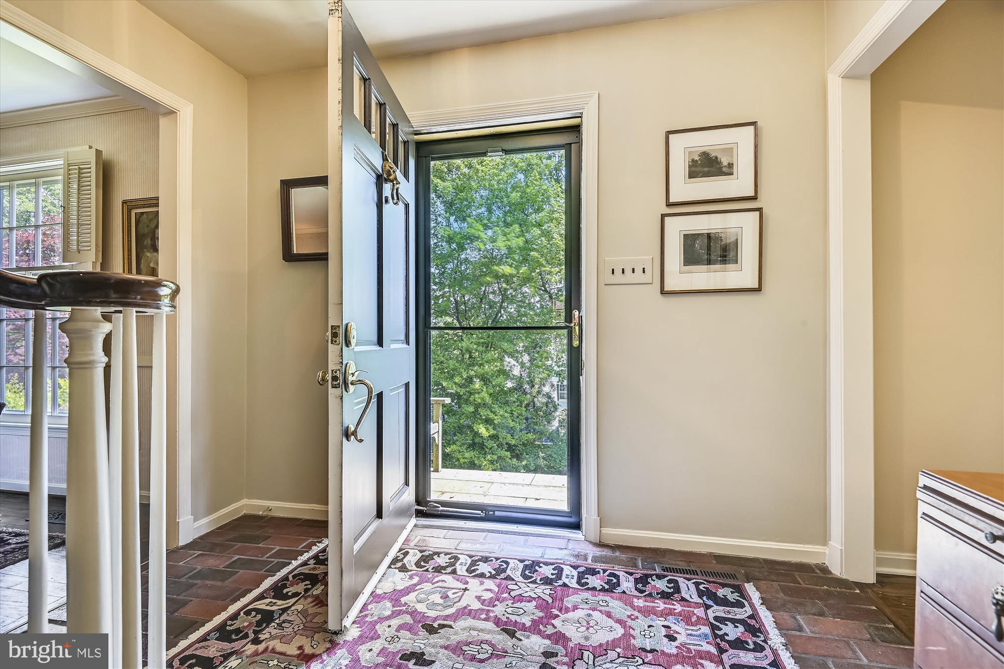 1717 Circle Road Baltimore, MD 21204 - Photo 5 of 96 Front door and foyer