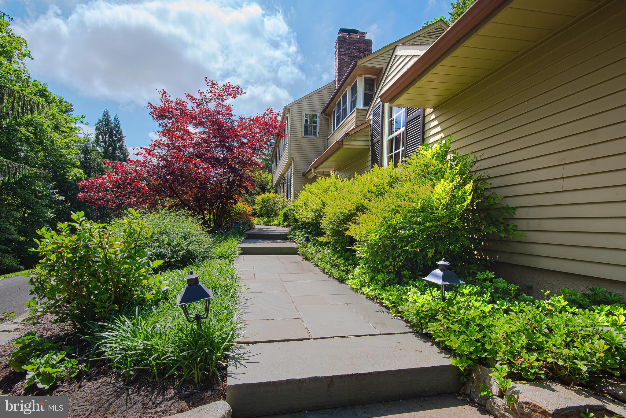 1717 Circle Road Baltimore, MD 21204 - Photo 75 of 96 Walkway from driveway