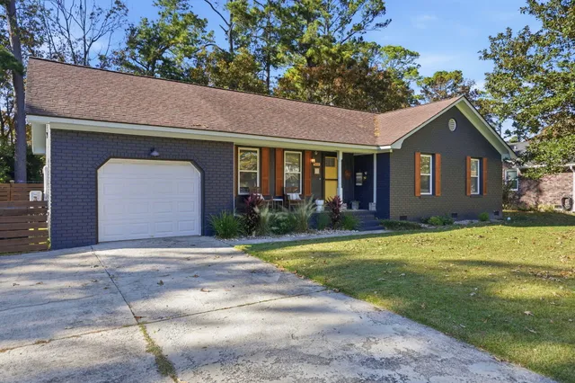 $360,000 | 112 Chessington Circle, Summerville, SC 29485