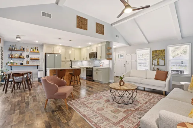 $360,000 | 112 Chessington Circle, Summerville, SC 29485