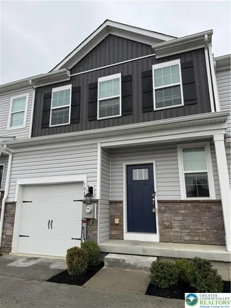 $2,800 | 1085 Turnstone Drive, Fogelsville, PA 18051