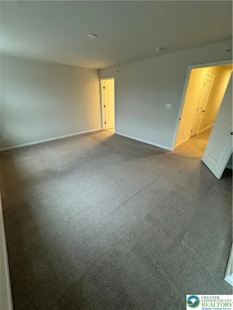 $2,800 | 1085 Turnstone Drive, Fogelsville, PA 18051