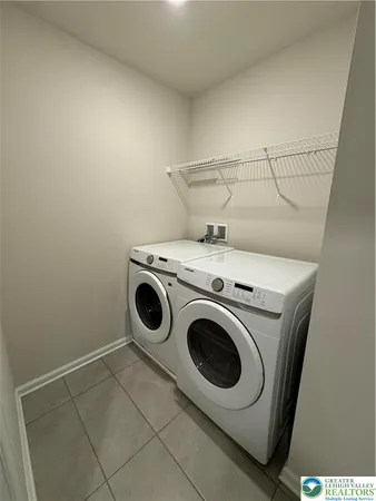 $2,800 | 1085 Turnstone Drive, Fogelsville, PA 18051