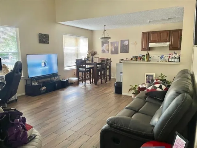 $1,350 | 2565 Grassy Point Drive, Unit 203, Lake Mary, FL 32746