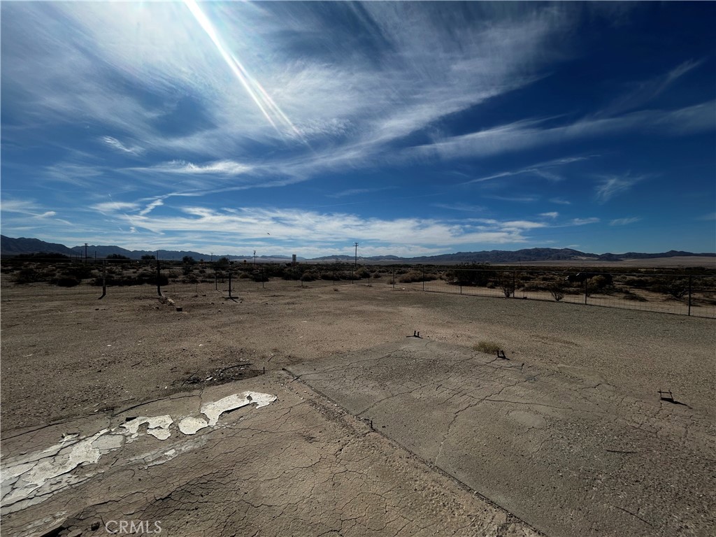 87780 Amboy Road Twentynine Palms, CA 92277 - Photo 7 of 23 a view of a lake view