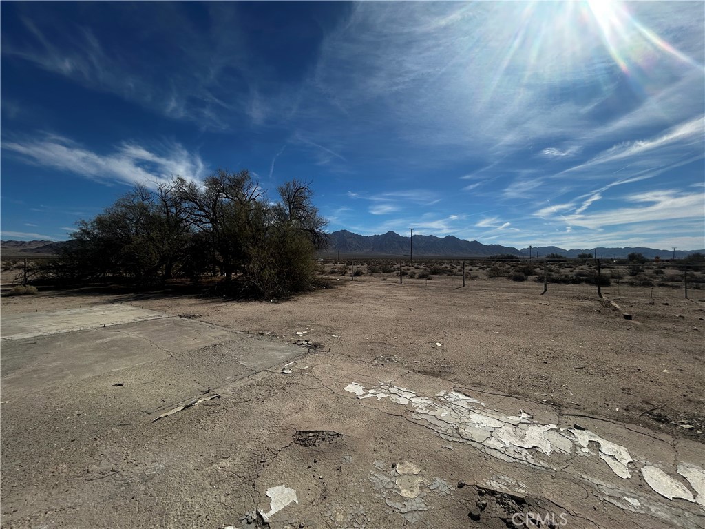 87780 Amboy Road Twentynine Palms, CA 92277 - Photo 8 of 23 a view of a lake view