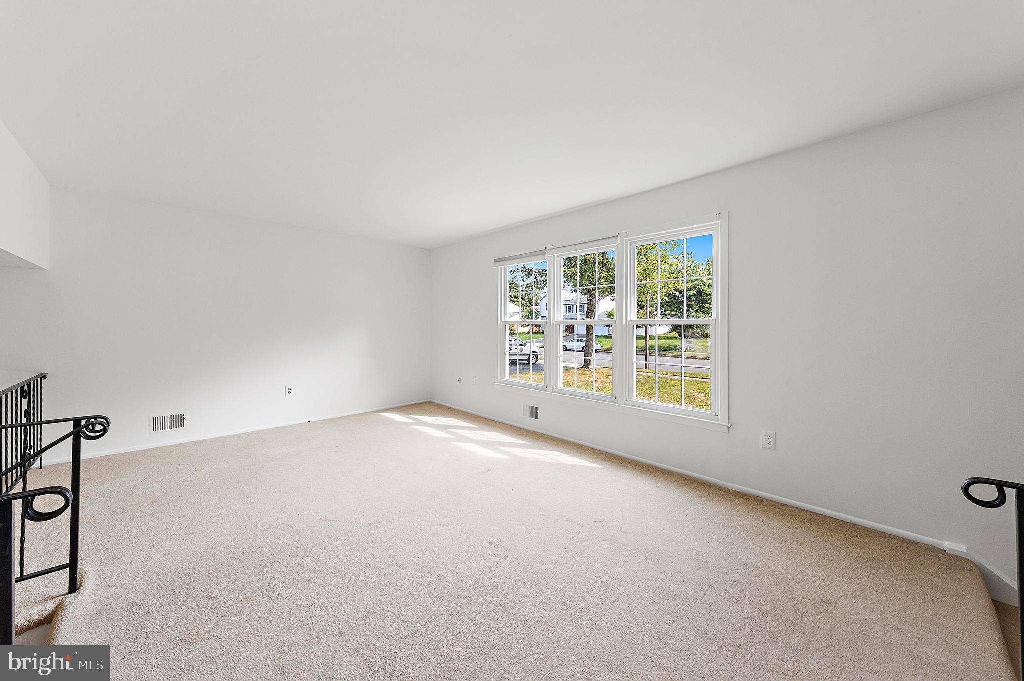 52 Colleen Circle Ewing, NJ 08638 - Photo 12 of 67