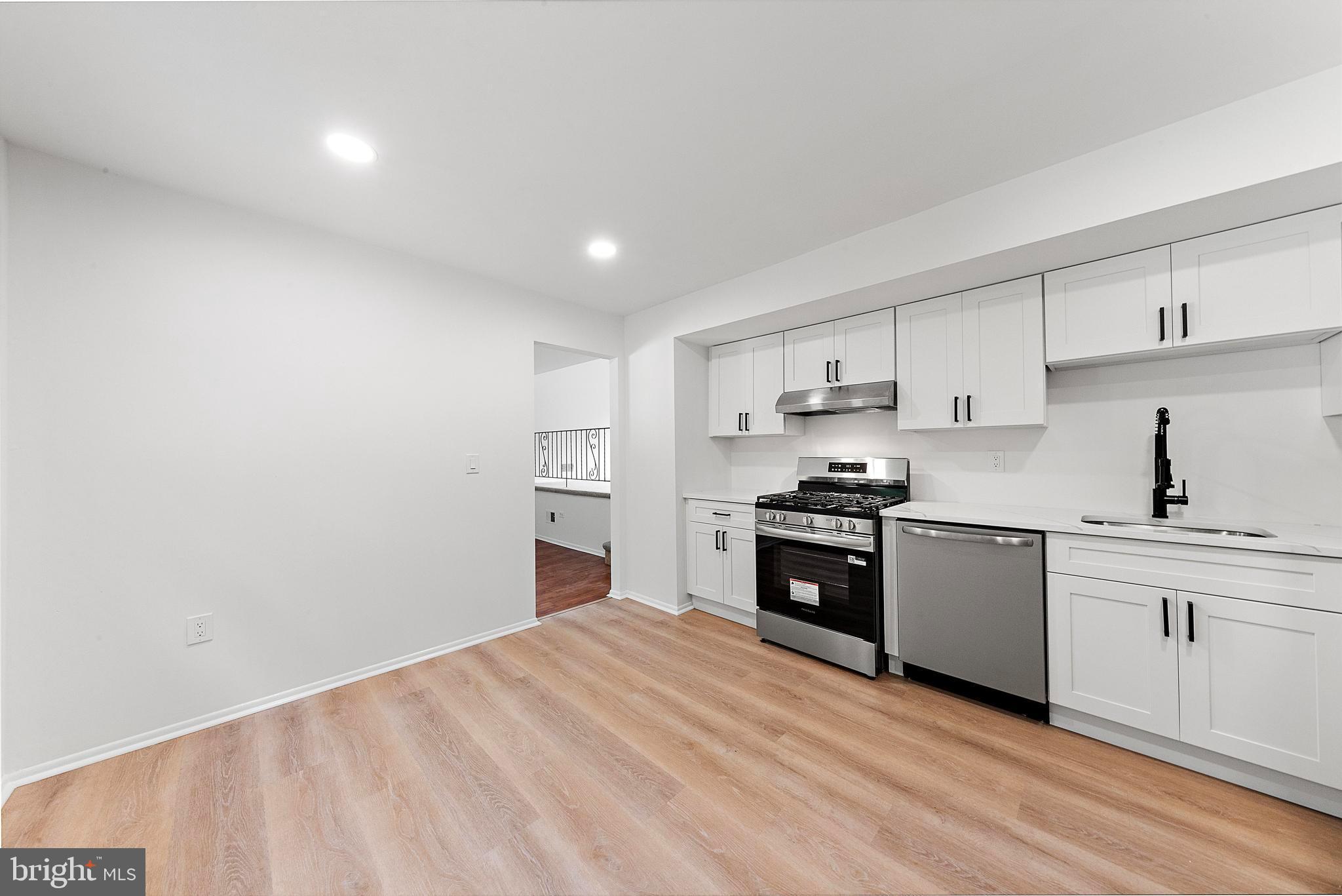 52 Colleen Circle Ewing, NJ 08638 - Photo 7 of 67