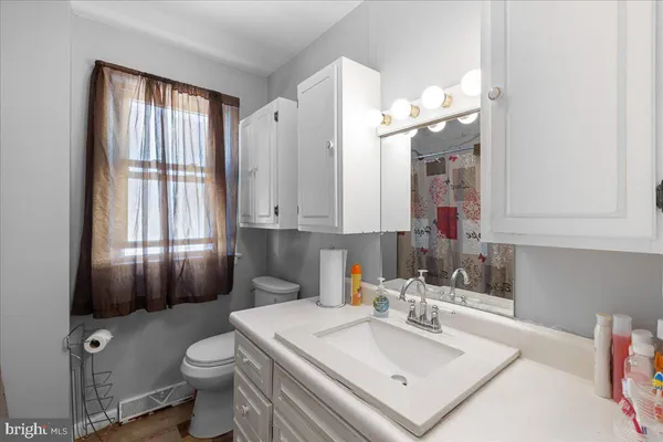 $379,900 | 21 Buttonwood Drive, Ewing, NJ 08638