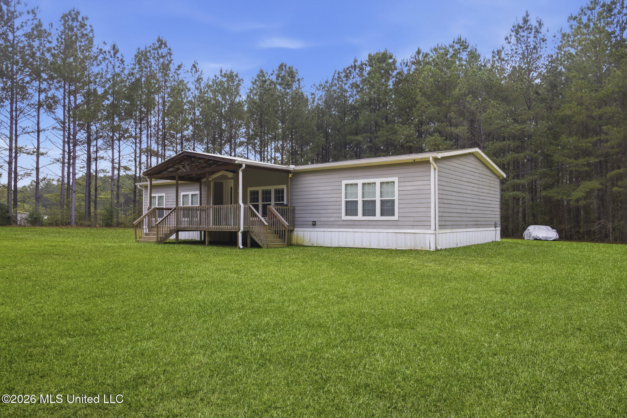 1122 Eagle Ridge Road Summit, MS 39666 - Photo 2 of 25 IMG_0904