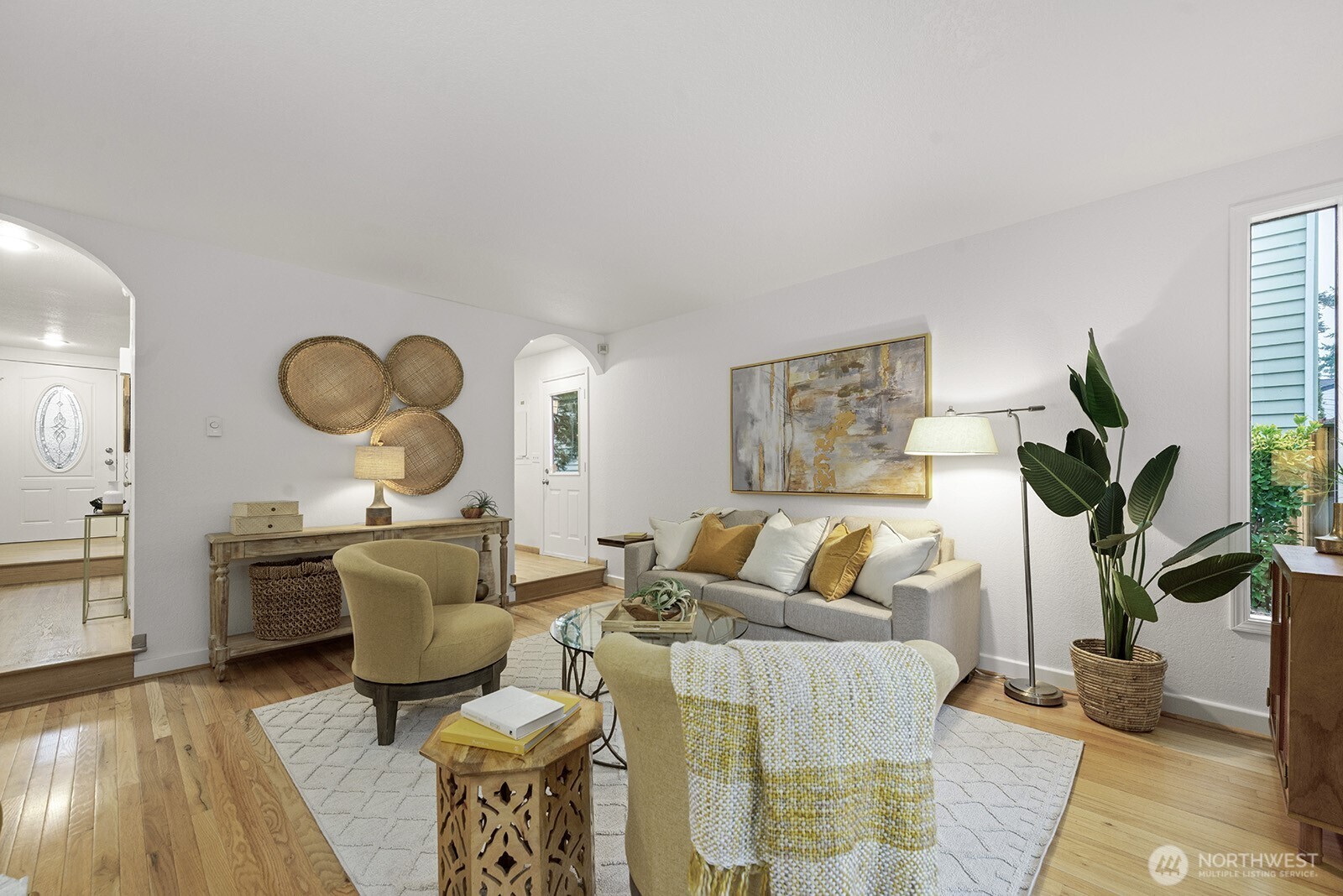 9221 College Way North Seattle, WA 98103 - Photo 14 of 33