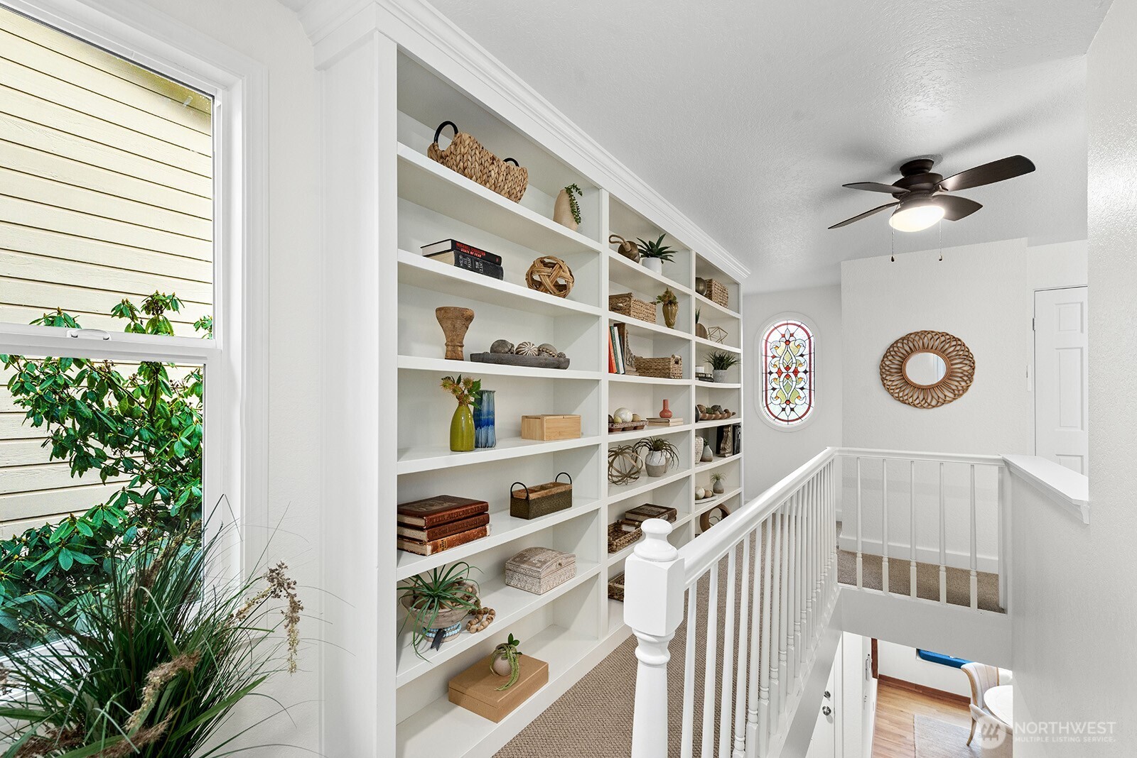 9221 College Way North Seattle, WA 98103 - Photo 17 of 33