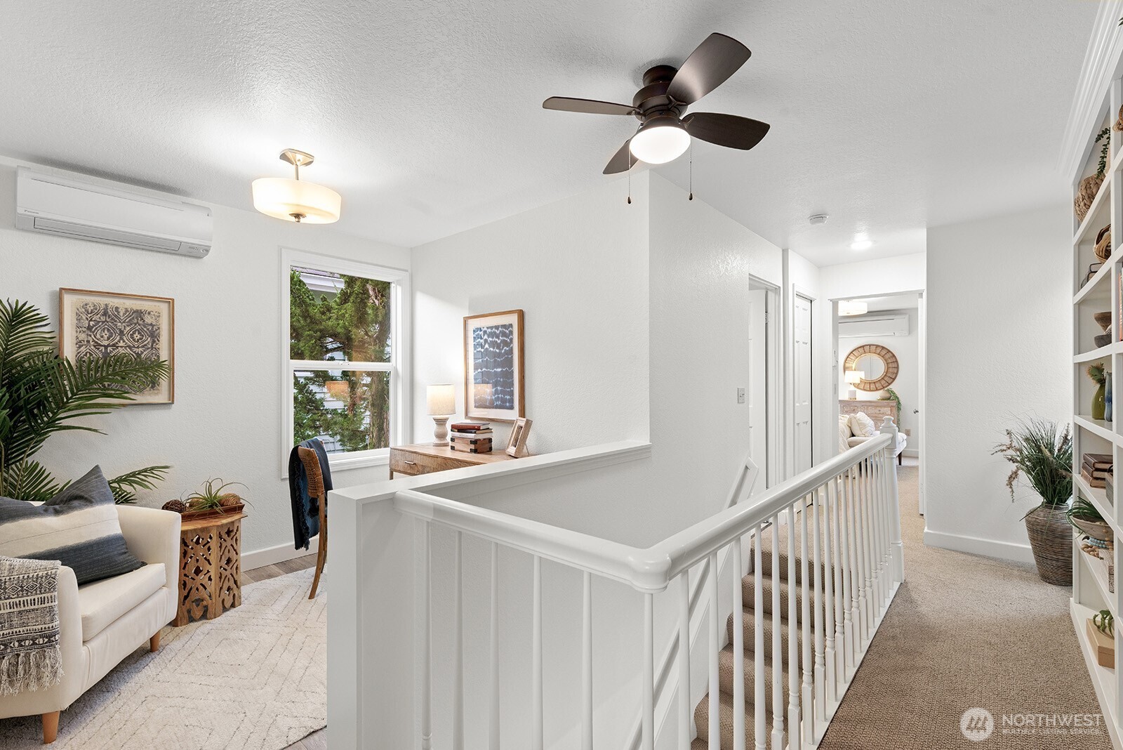 9221 College Way North Seattle, WA 98103 - Photo 18 of 33