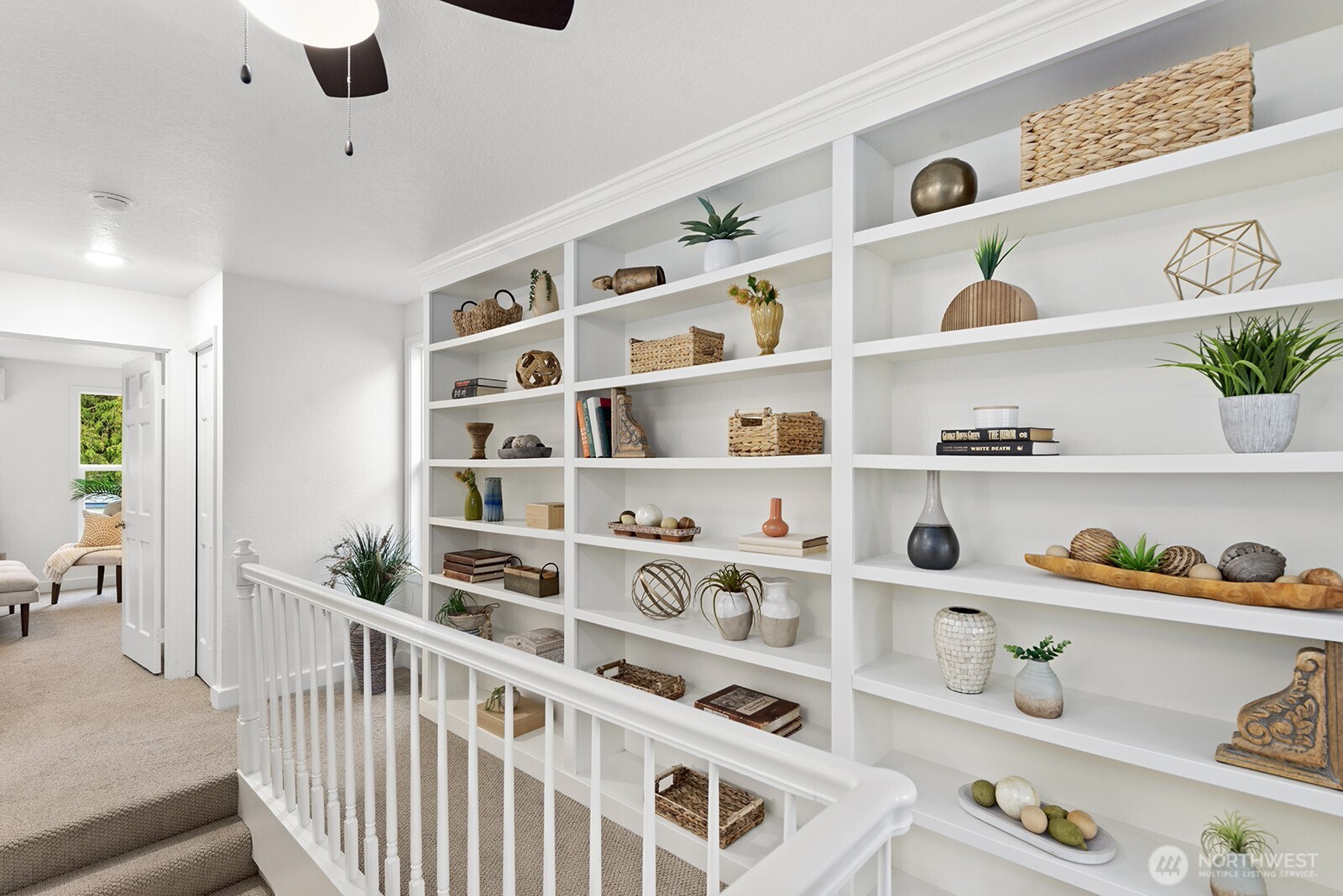 9221 College Way North Seattle, WA 98103 - Photo 19 of 33