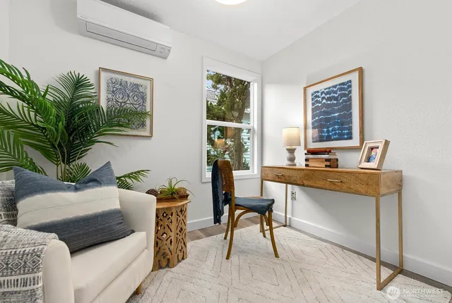 $960,000 | 9221 College Way North, Seattle, WA 98103