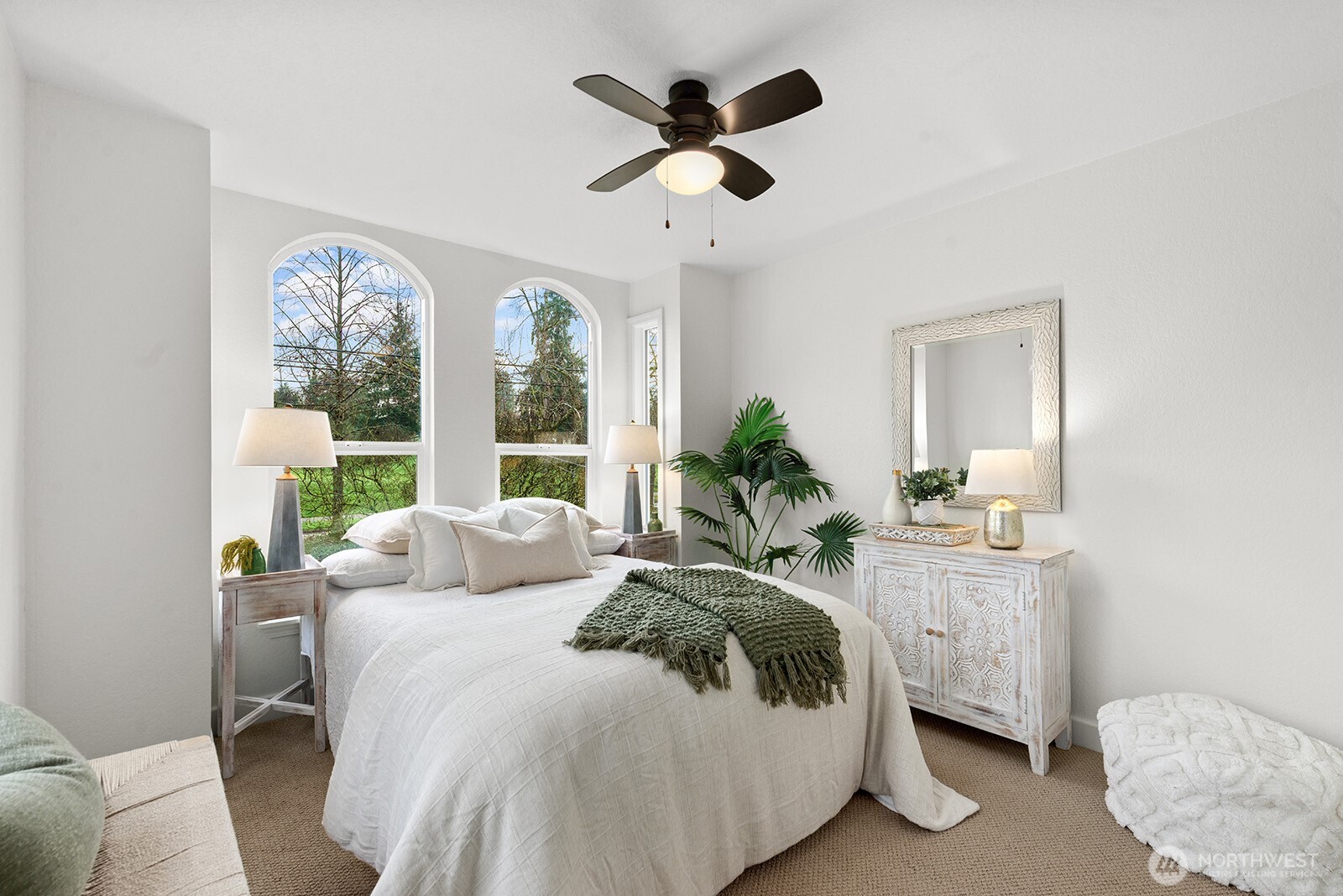 9221 College Way North Seattle, WA 98103 - Photo 27 of 33