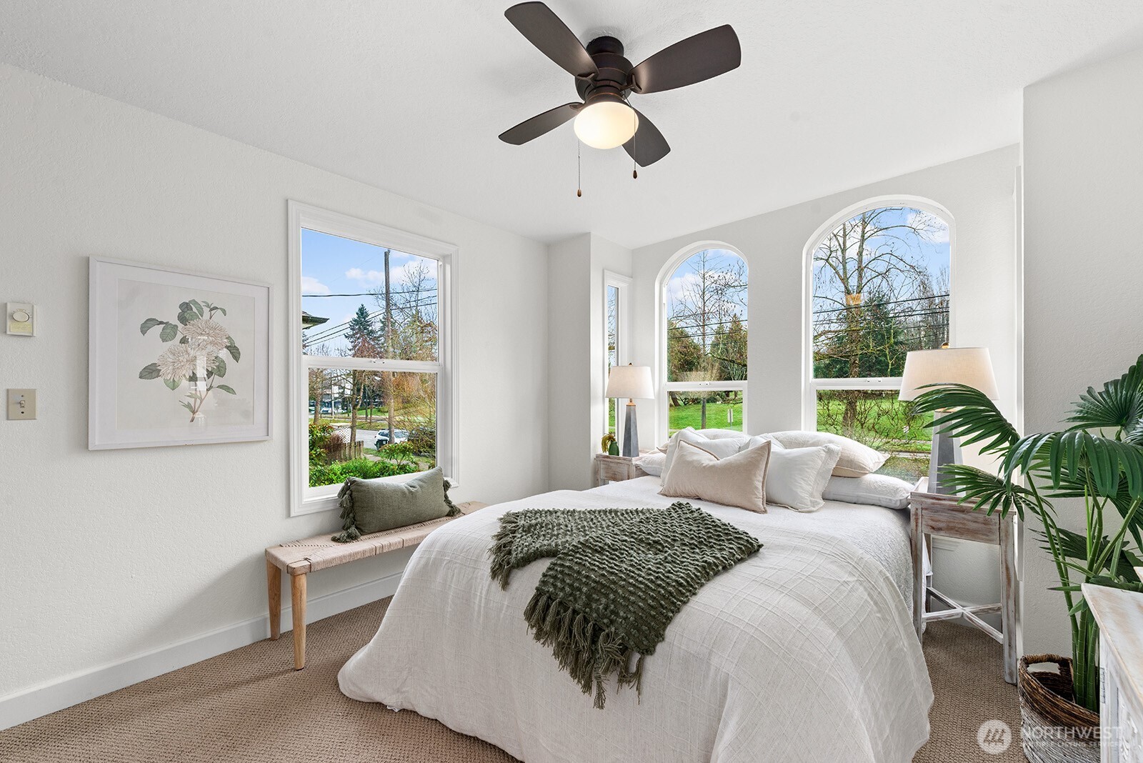 9221 College Way North Seattle, WA 98103 - Photo 28 of 33