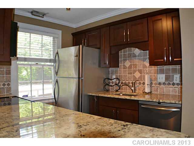 108 Colville Road, Unit 22B Charlotte, NC 28207 - Photo 4 of 16