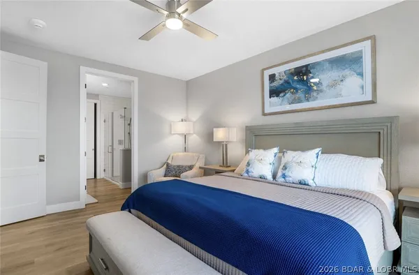 $834,900 | 182 Vintage Drive, Unit 2B, Four Seasons, MO 65049