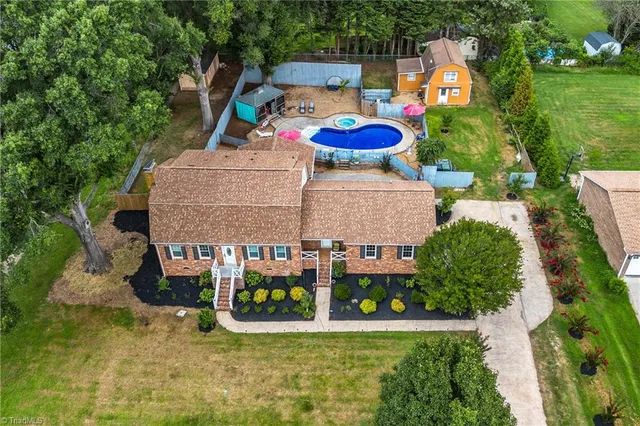 $420,000 | 6455 Littlewood Road, Kernersville, NC 27284