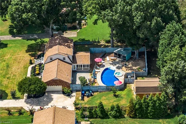 $420,000 | 6455 Littlewood Road, Kernersville, NC 27284