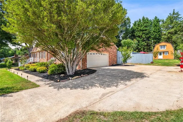 $420,000 | 6455 Littlewood Road, Kernersville, NC 27284