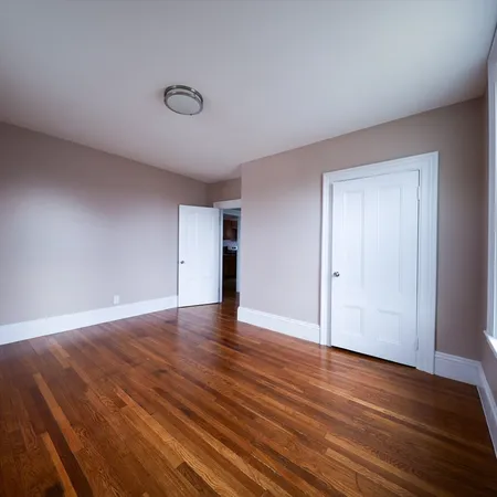 $2,500 | 11 Tapley Street, Unit 1, Lynn, MA 01905