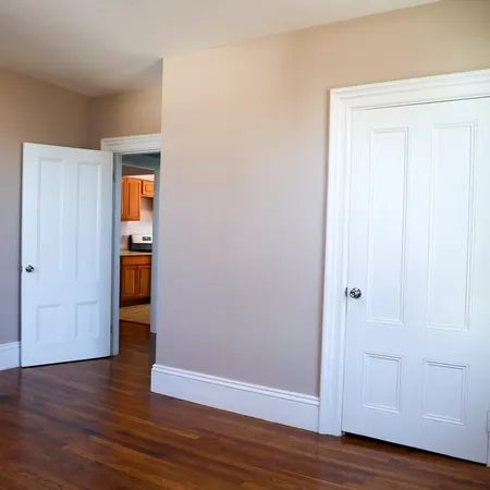 $2,500 | 11 Tapley Street, Unit 1, Lynn, MA 01905