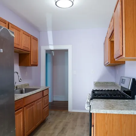 $2,500 | 11 Tapley Street, Unit 1, Lynn, MA 01905