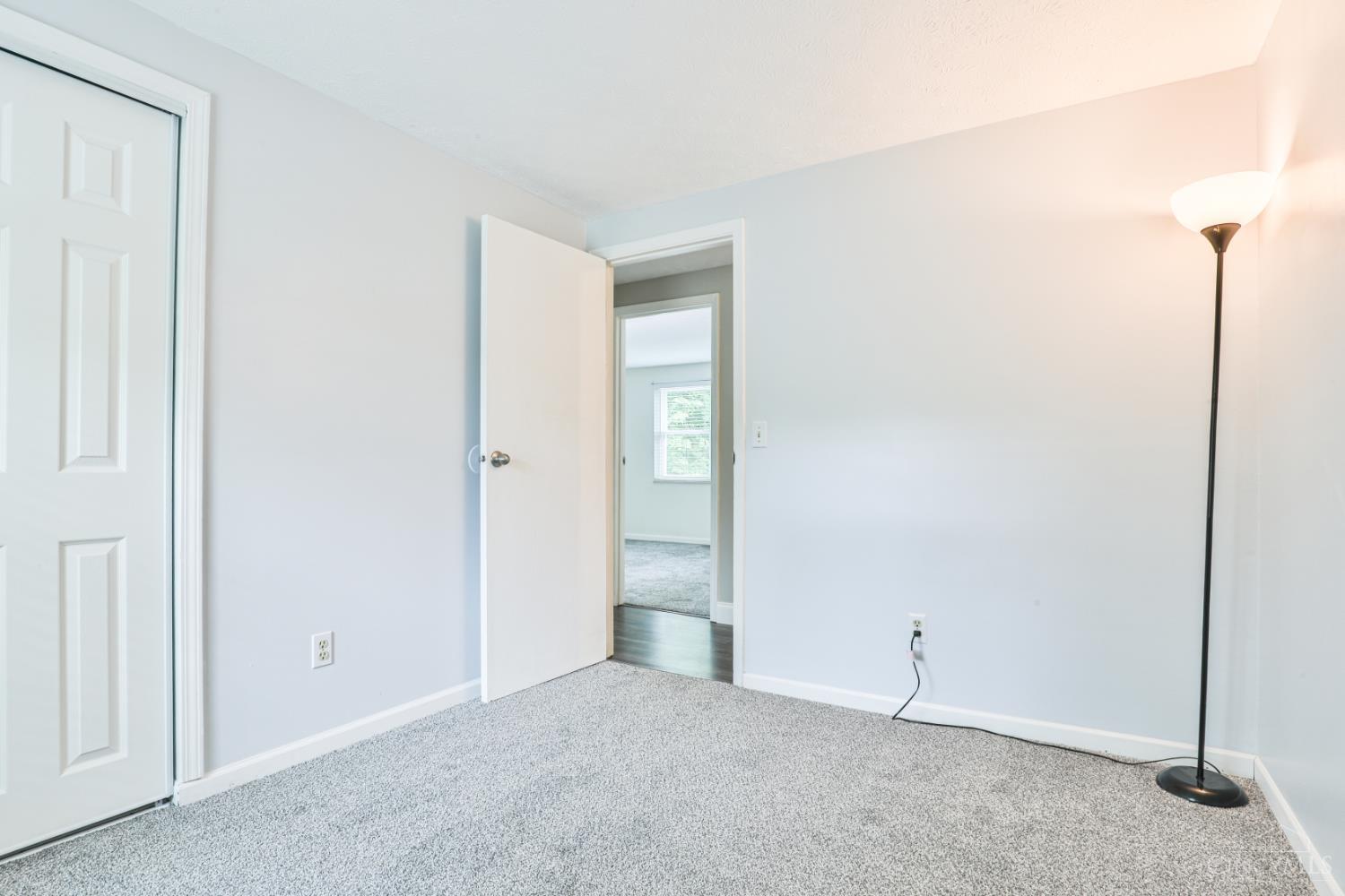 2280 Chesterfield Lane Batavia, OH 45103 - Photo 26 of 46