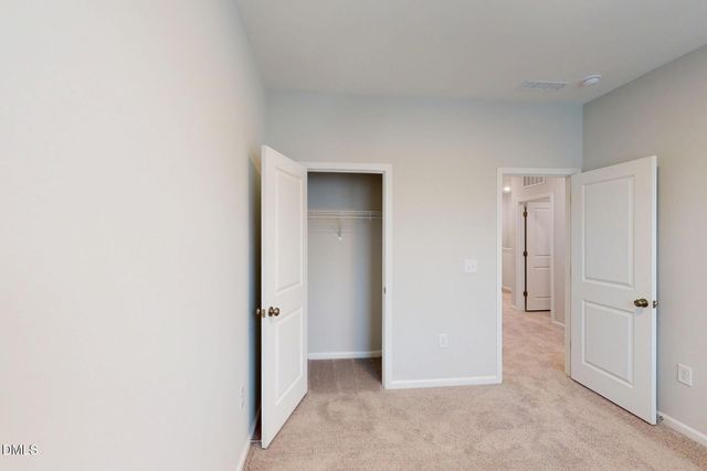 $450,000 | 2726 Hunter Woods Drive, Unit 627, Apex, NC 27502