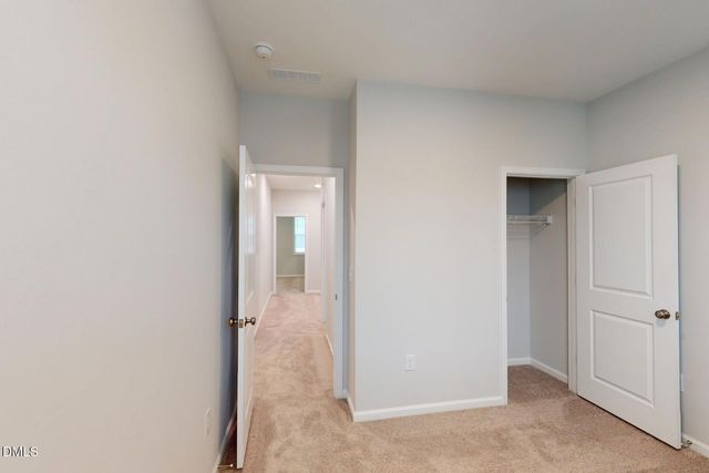 $450,000 | 2726 Hunter Woods Drive, Unit 627, Apex, NC 27502