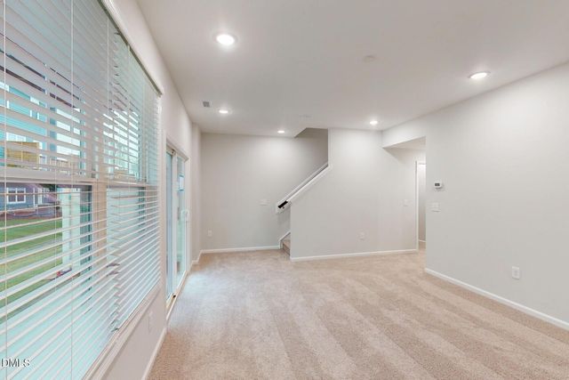 $450,000 | 2726 Hunter Woods Drive, Unit 627, Apex, NC 27502