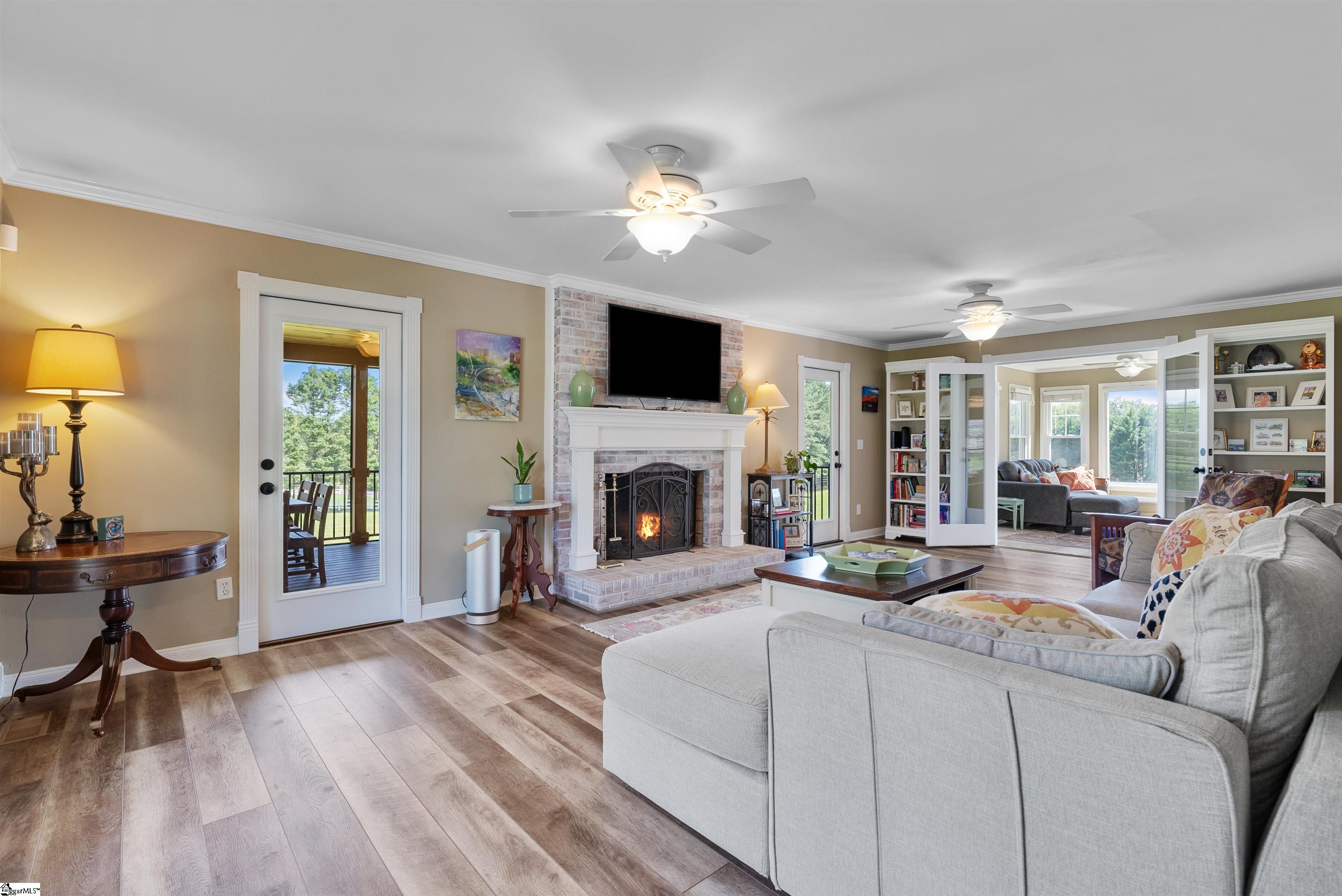 208 Bruce Meadow Road Simpsonville, SC 29681 - Photo 8 of 45 Gallery Image 8