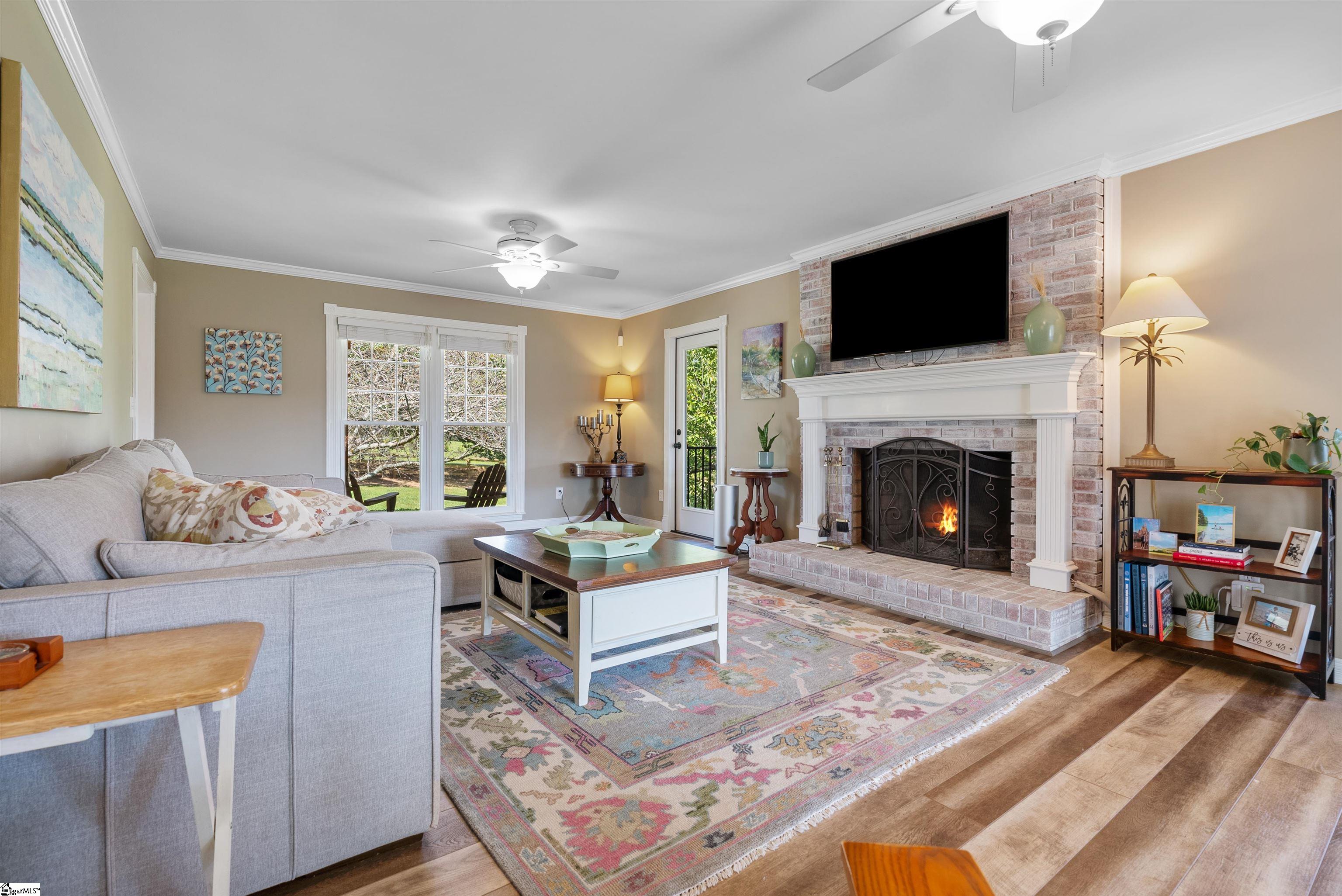 208 Bruce Meadow Road Simpsonville, SC 29681 - Photo 9 of 45 Gallery Image 9