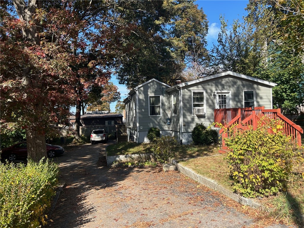 25 Mohawk Street Coventry, RI 02816 - Photo 1 of 23 Gallery Image 1