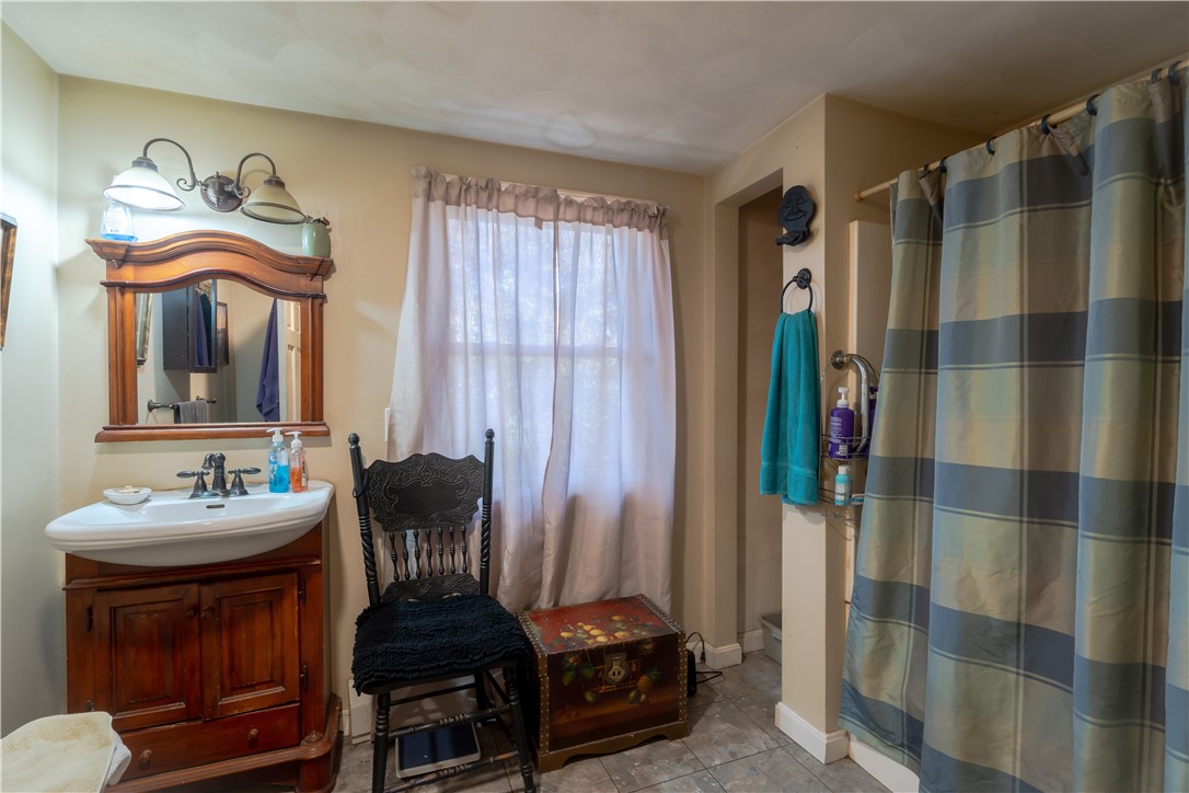 25 Mohawk Street Coventry, RI 02816 - Photo 17 of 23 Gallery Image 17