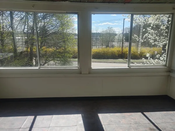 $2,200 | 65 Curve Street, Unit 3, Millis, MA 02054