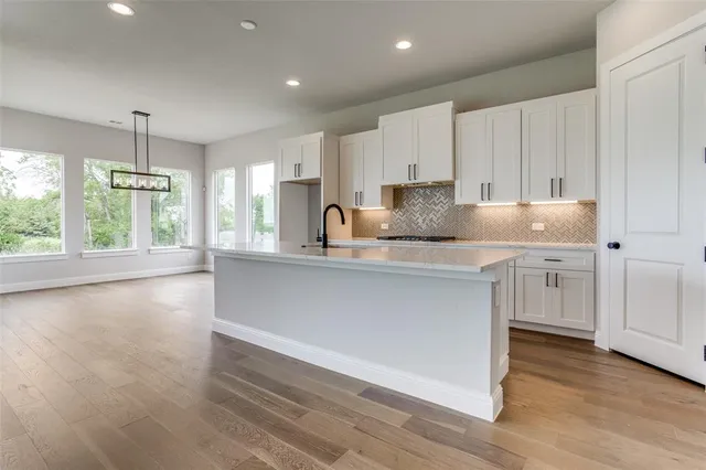 $849,000 | 805 Concord Court, Nevada, TX 75173