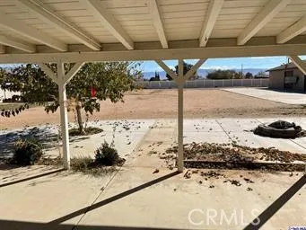 $3,199 | 15085 Flathead Road, Apple Valley, CA 92307