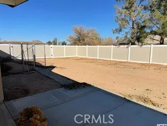 $3,199 | 15085 Flathead Road, Apple Valley, CA 92307