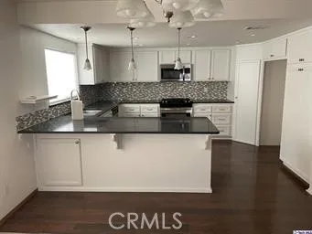 $3,199 | 15085 Flathead Road, Apple Valley, CA 92307