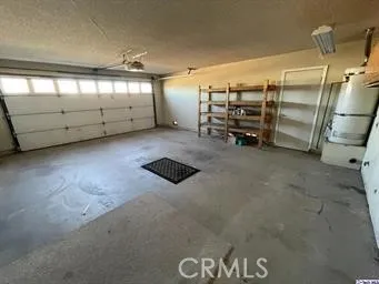 $3,199 | 15085 Flathead Road, Apple Valley, CA 92307