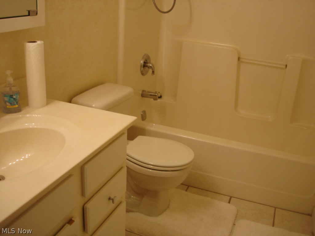 547 B Wilcox Road Youngstown, OH 44515 - Photo 16 of 16