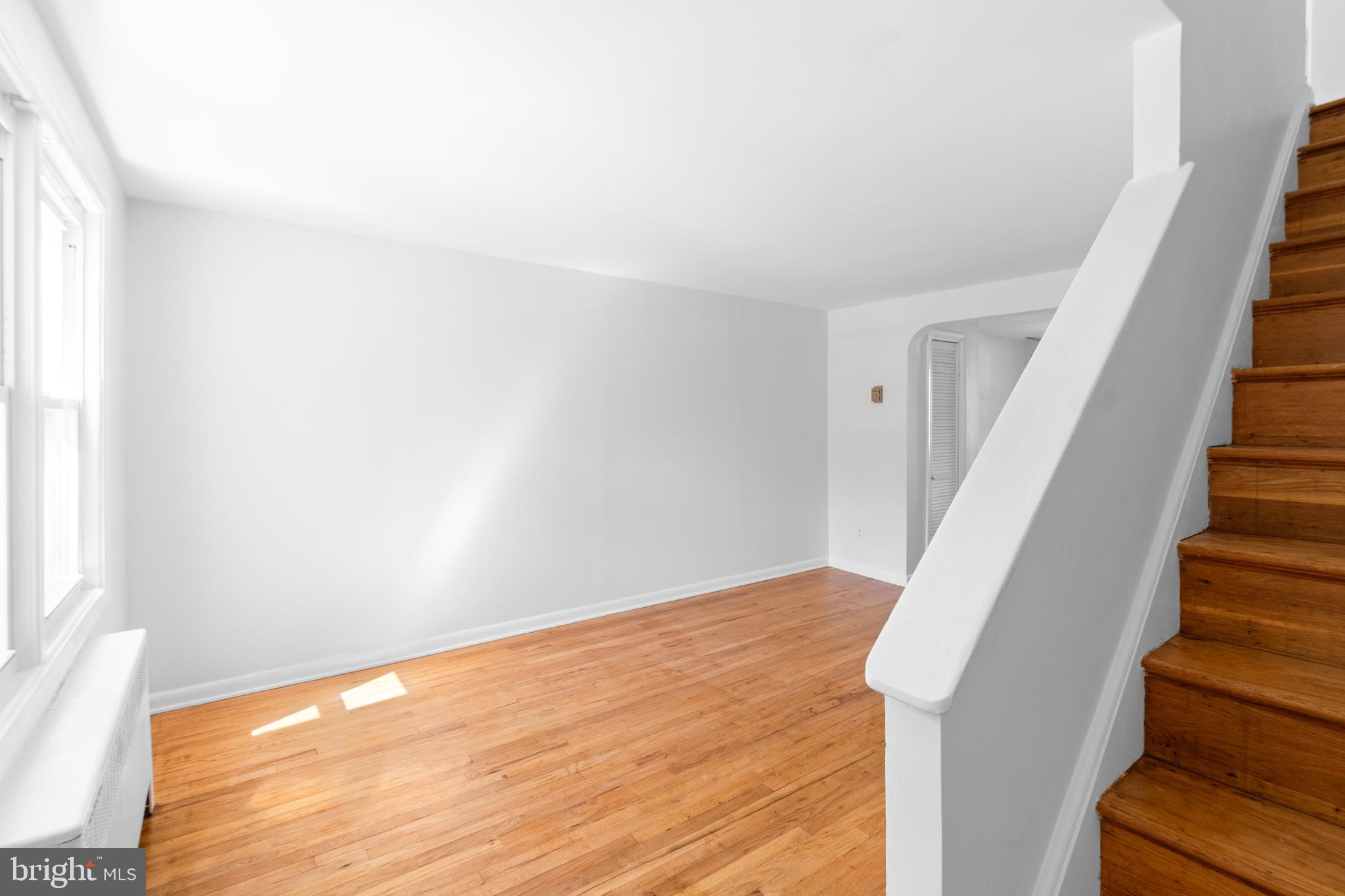 3732 Clarenell Road Baltimore, MD 21229 - Photo 5 of 49
