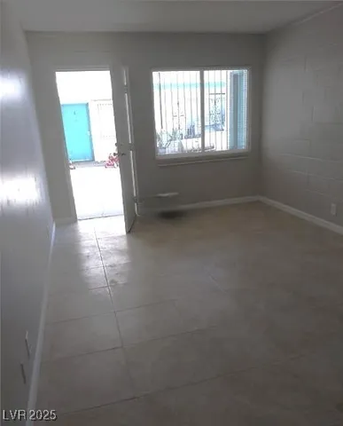 $900 | 1909 Alwill Street, Unit C, Las Vegas, NV 89106