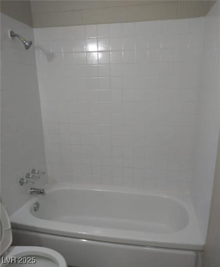 1909 Alwill Street, Unit C Las Vegas, NV 89106 - Photo 7 of 9 Bathroom with shower / tub combination and toilet