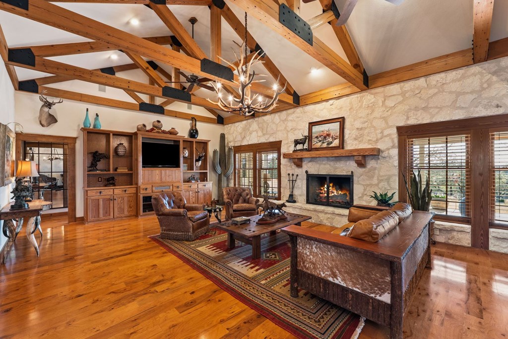 521 Bluff Creek Road North, Unit 12 Center Point, TX 78010 - Photo 12 of 71 Gallery Image 12